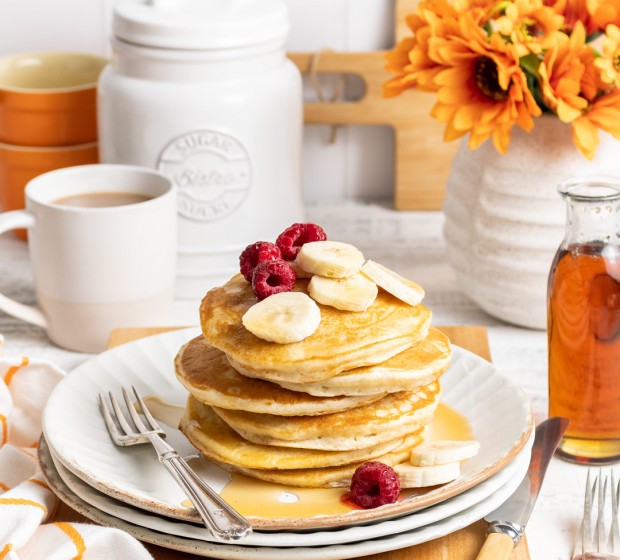 Buttermilk Shaker Pancakes