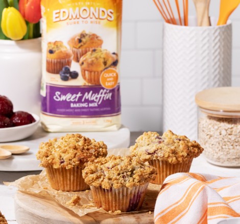 Plum Crumble Muffins